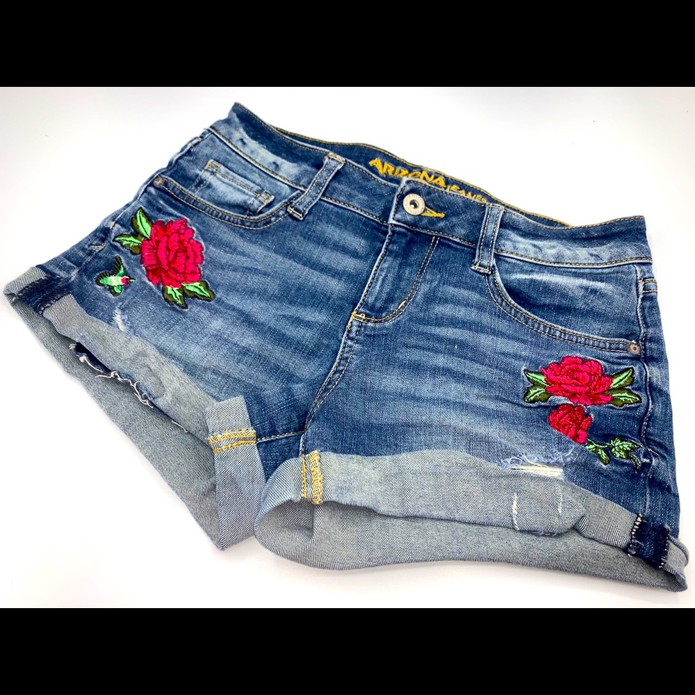 Arizona Blue Jean Shorts with embroidered flowers